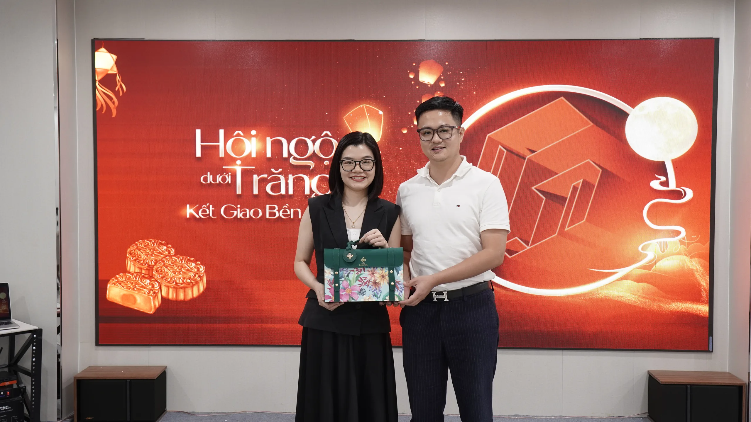 Hoạt động công ty Aura Realty