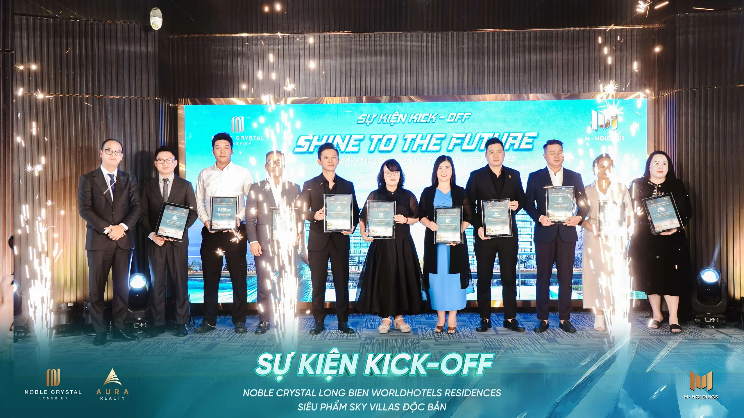 Hoạt động công ty Aura Realty